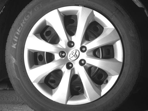 Used 2025 Toyota Corolla LE FWD image 16