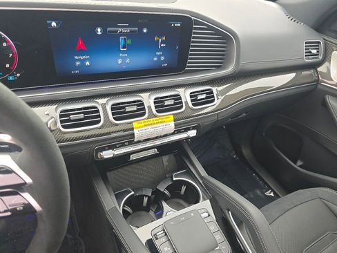 New 2026 Mercedes-Benz GLE 53 AMG 4MATIC image 31