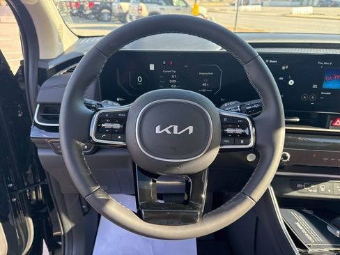 New 2026 Kia Carnival SX Prestige FWD image 37