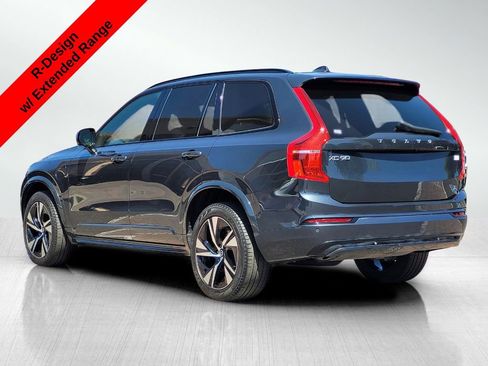 Used 2022 Volvo XC90 T8 R-Design w/ Advanced Package image 6
