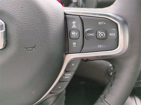 Used 2025 RAM 1500 Big Horn image 30