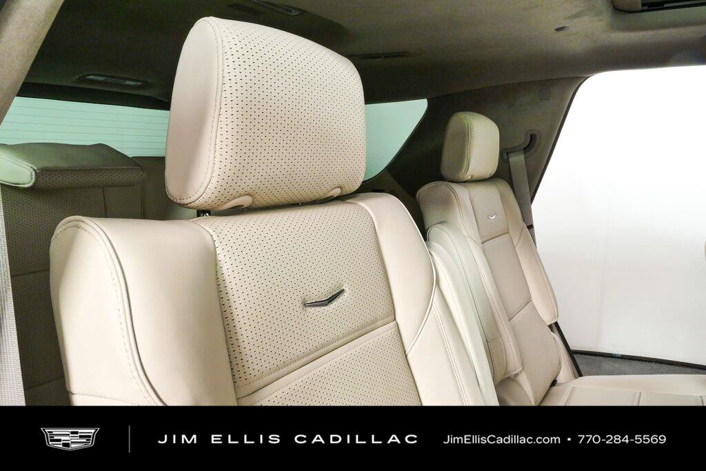 New 2026 Cadillac Escalade Platinum Sport w/ LPO, ONYX Package AWD/4WD image 25