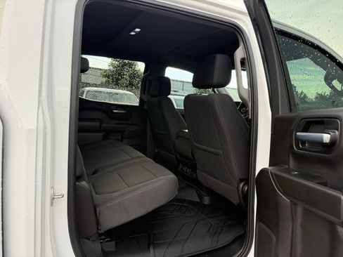 Used 2021 Chevrolet Silverado 1500 LT RWD image 15
