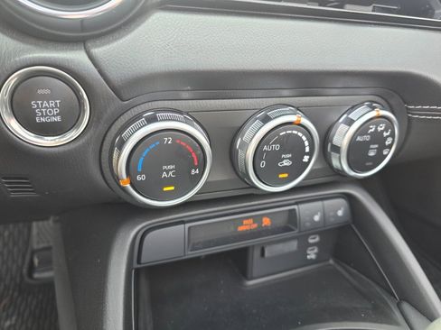 Used 2025 MAZDA MX-5 Miata Grand Touring w/ Weather Package image 22