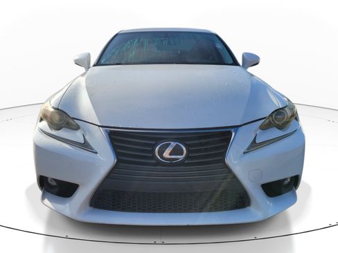 Used 2015 Lexus IS 250 RWD image 2