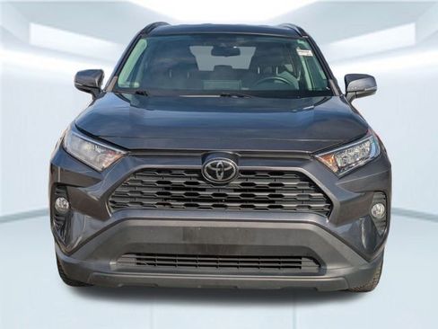 Used 2021 Toyota RAV4 XLE w/ XLE Grade Weather Package image 11