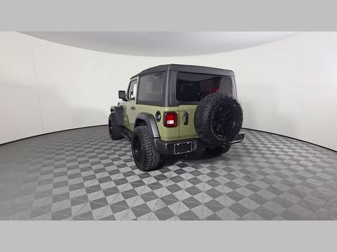 Used 2025 Jeep Wrangler Sport AWD/4WD image 45
