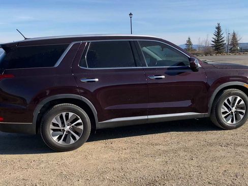 Used 2022 Hyundai Palisade SEL image 2