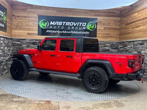Used 2020 Jeep Gladiator Sport AWD/4WD image 5