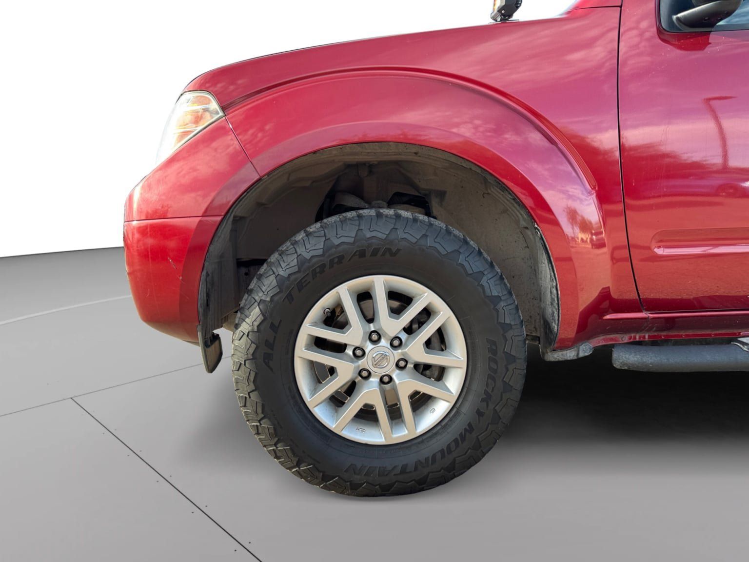 Used 2019 Nissan Frontier SV RWD image 9