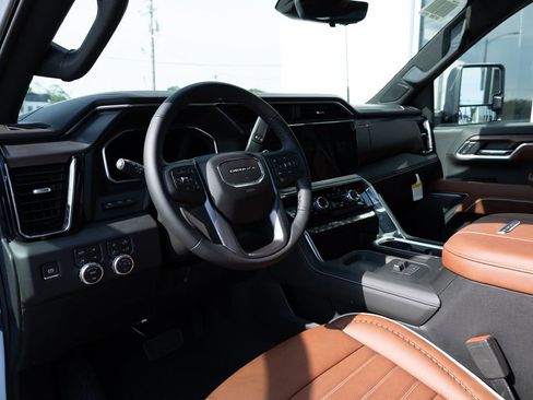 New 2026 GMC Sierra 2500 Denali Ultimate AWD/4WD image 27