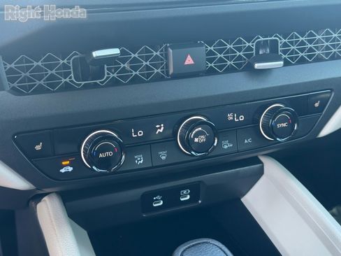 Used 2025 Honda Accord SE image 22