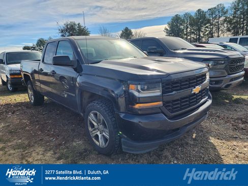 Used 2019 Chevrolet Silverado 1500 Custom w/ Custom Convenience Package image 1