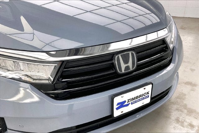 Certified 2024 Honda Odyssey Touring image 31