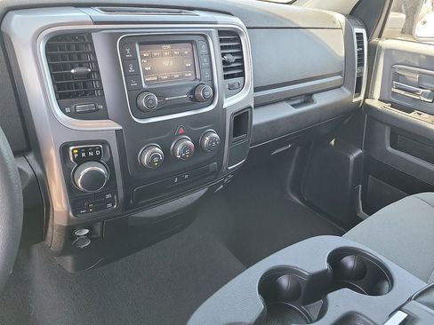 Used 2024 RAM 1500 Classic SLT AWD/4WD image 20