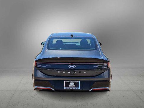 Certified 2025 Hyundai Sonata SEL FWD image 7
