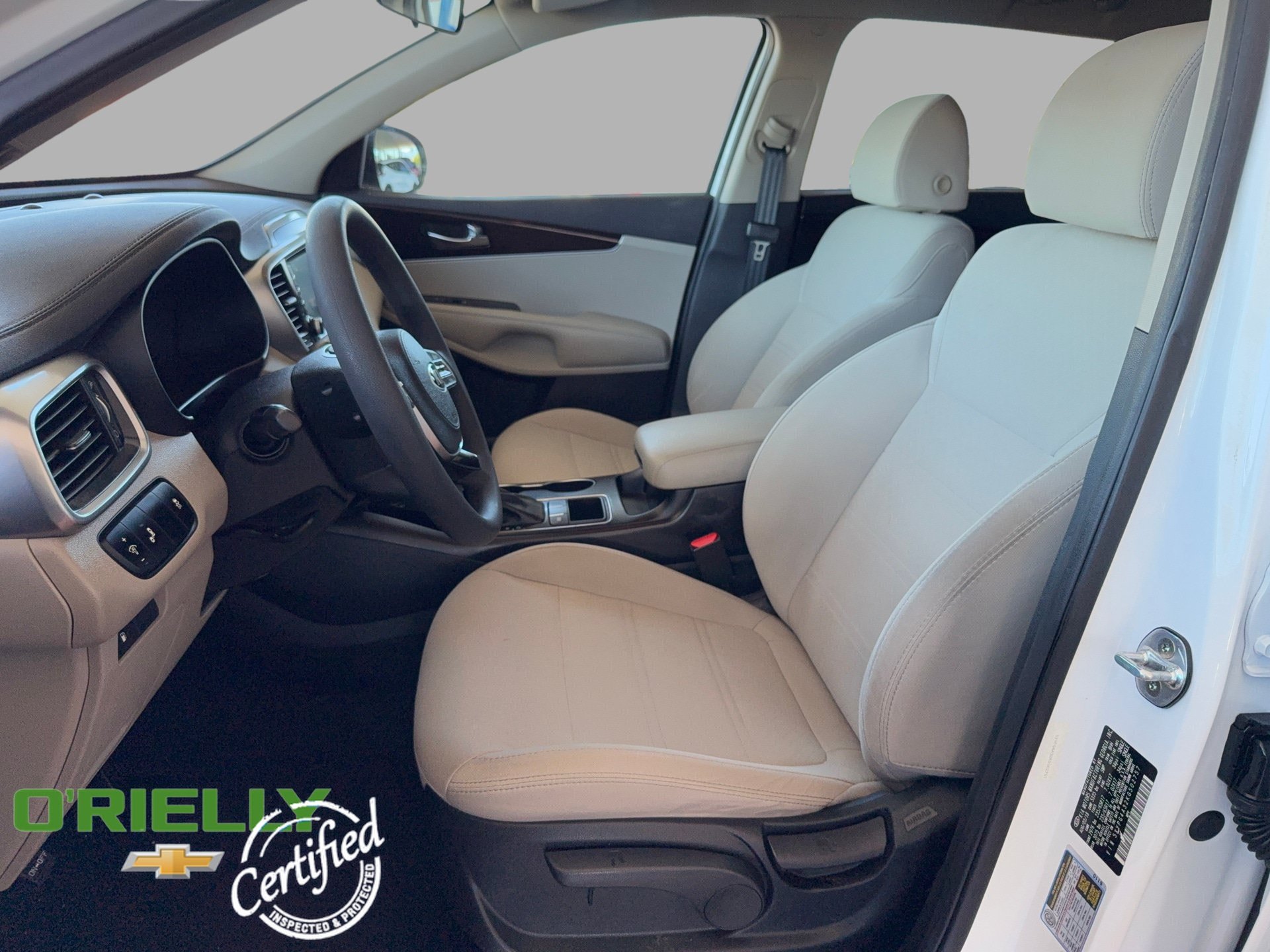 Used 2019 Kia Sorento FWD image 11