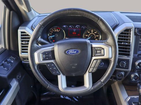 Used 2016 Ford F150 Lariat w/ Equipment Group 502A Luxury image 21