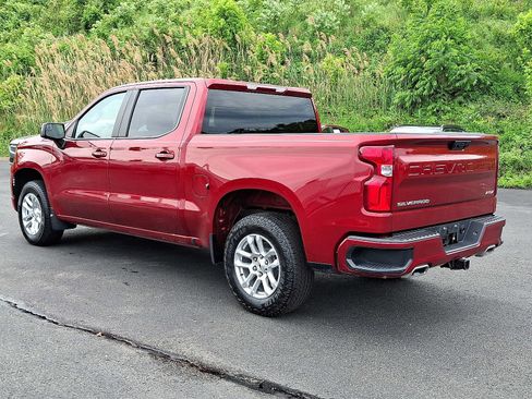 Used 2023 Chevrolet Silverado 1500 RST w/ Z71 Off-Road Package AWD/4WD image 4