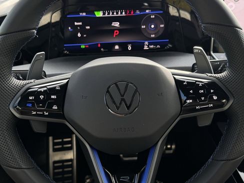 New 2026 Volkswagen Golf 2.0T image 31