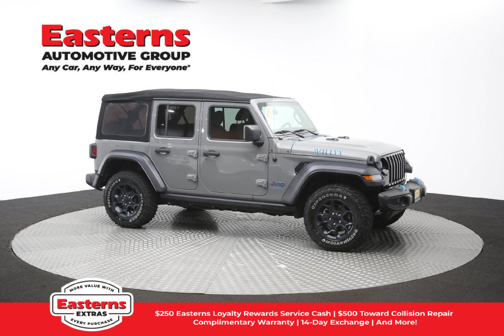 Used 2023 Jeep Wrangler Unlimited w/ Cold Weather Group AWD/4WD image 50