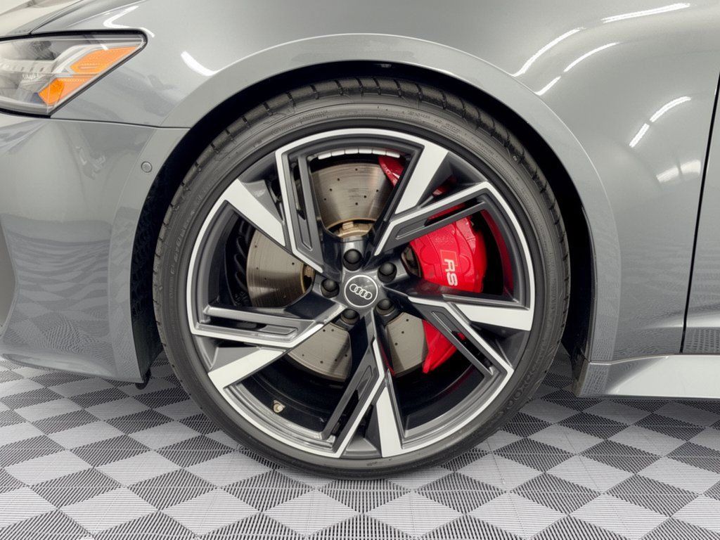 Used 2022 Audi RS 6 AWD/4WD image 13
