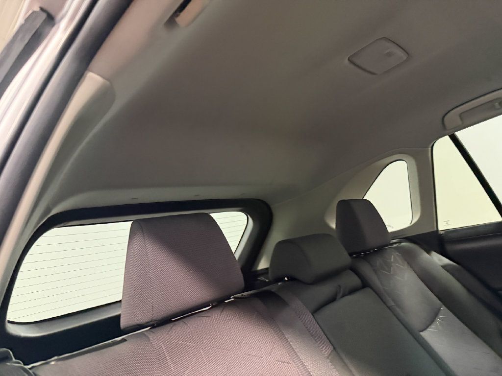 Used 2025 Toyota RAV4 XLE AWD/4WD image 15