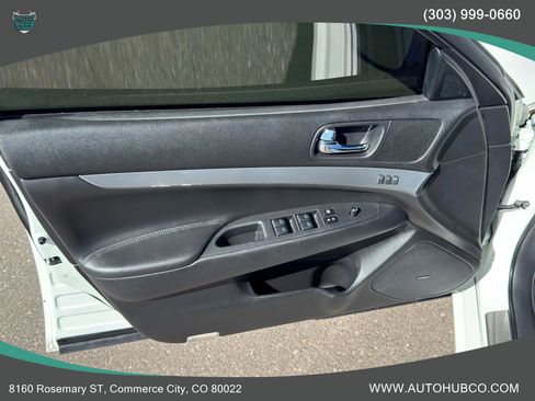 Used 2013 INFINITI G37 x Sedan w/ Premium Pkg image 24