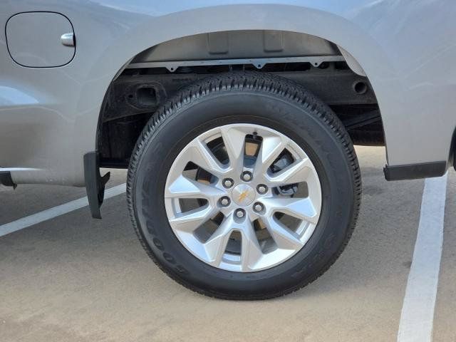 Certified 2025 Chevrolet Silverado 1500 Custom AWD/4WD image 29