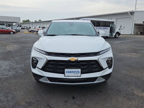 New 2026 Chevrolet Blazer LT w/ Convenience Package image 29