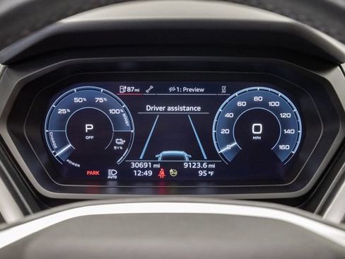 Used 2022 Audi Q4 e-tron Premium w/ Convenience Package AWD/4WD image 15
