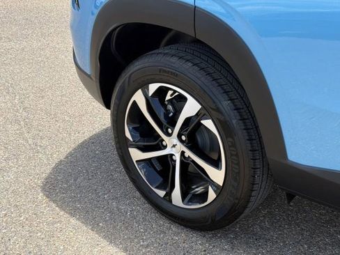 New 2026 Chevrolet Trax RS w/ Driver Confidence Package FWD image 12