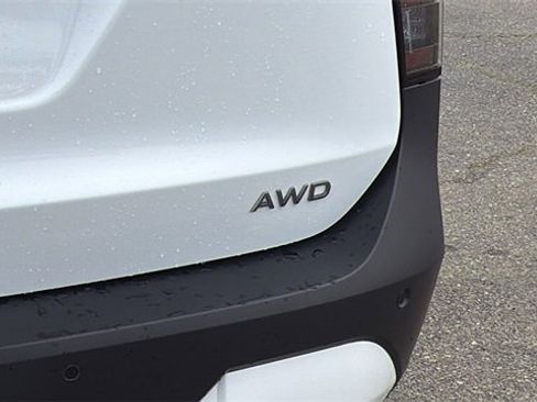 New 2026 Nissan Kicks SV image 11