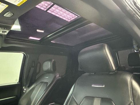 Used 2019 Ford F350 Platinum w/ Platinum Ultimate Package AWD/4WD image 28