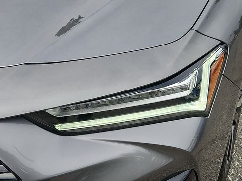 Used 2025 Acura TLX w/ Technology Package FWD image 9