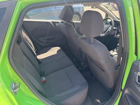 Used 2015 Ford Fiesta SE w/ Equipment Group 201A FWD image 12
