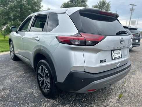 Used 2022 Nissan Rogue SV AWD/4WD image 4