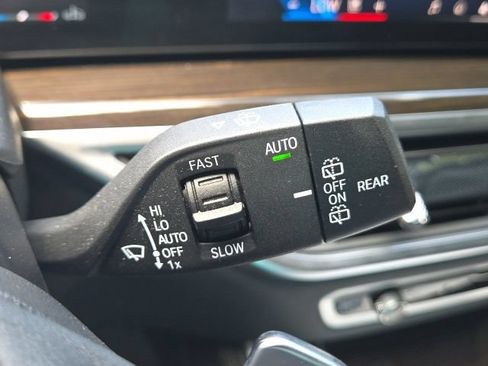 Used 2024 BMW X5 xDrive40i w/ Premium Package AWD/4WD image 23