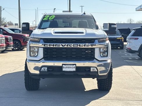 Used 2020 Chevrolet Silverado 2500 LT w/ Convenience Package image 8