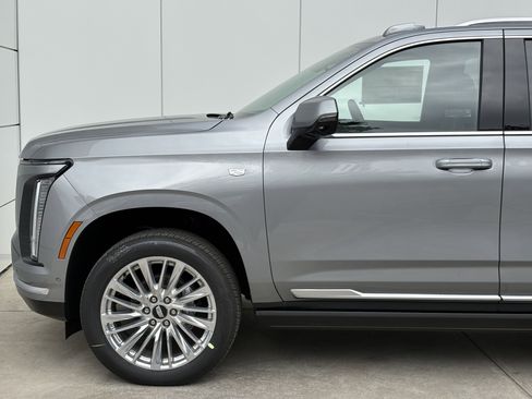 New 2026 Cadillac Escalade Luxury AWD/4WD image 5