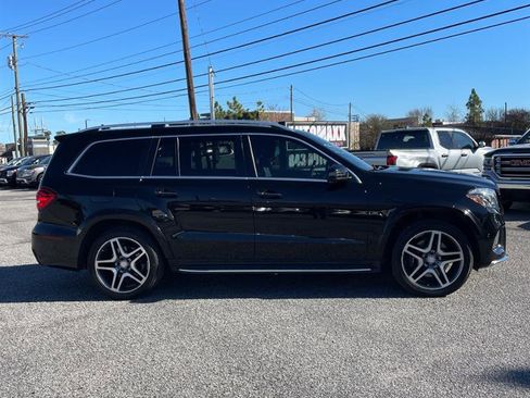 Used 2017 Mercedes-Benz GLS 550 4MATIC image 7