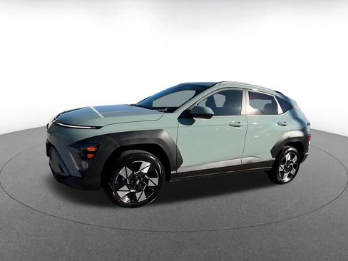 Used 2025 Hyundai Kona SEL image 7