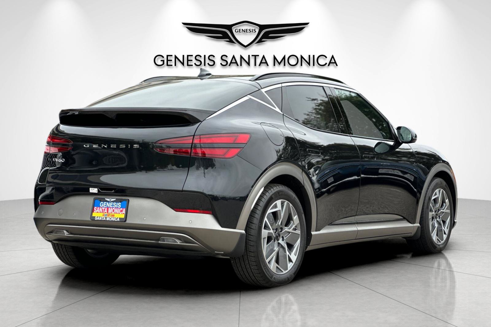 Used 2025 Genesis GV60 Advanced AWD/4WD image 4