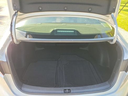 Certified 2022 Toyota Corolla LE FWD image 29