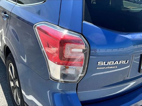 Used 2017 Subaru Forester 2.5i Limited AWD/4WD image 23