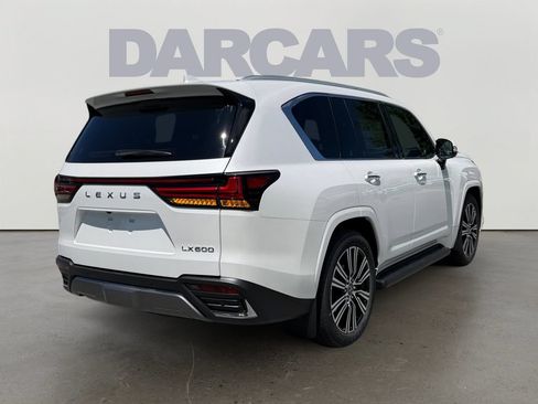 New 2026 Lexus LX 600 4WD w/ Luxury Package image 4