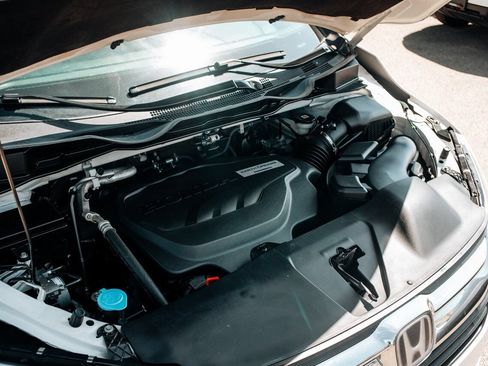 Used 2018 Honda Odyssey Elite image 62