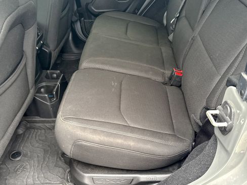 Used 2023 Jeep Wrangler Unlimited w/ Cold Weather Group image 20