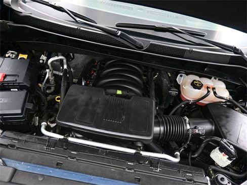 Used 2024 Chevrolet Silverado 1500 LT w/ All Star Edition Plus image 30