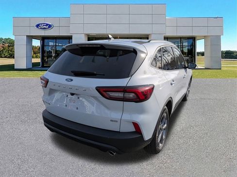 Certified 2025 Ford Escape ST-Line w/ Equipment Group 301A image 4